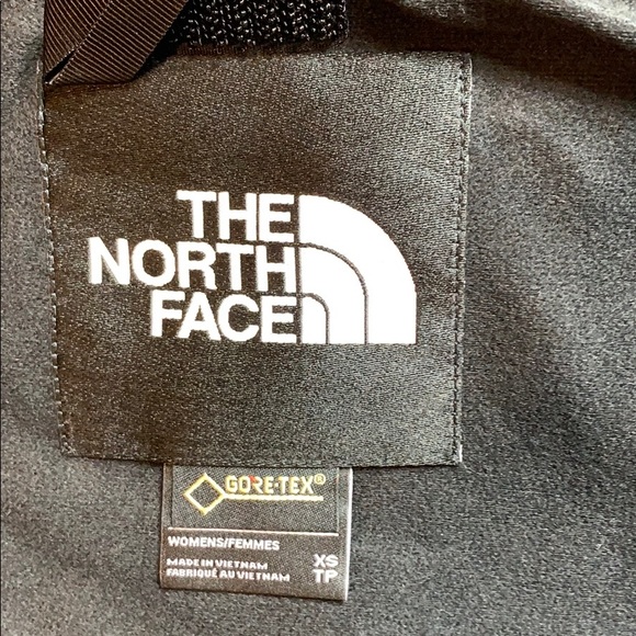 The North Face Womens Mountain 1990 GTX Jacket - Picture 4 of 12